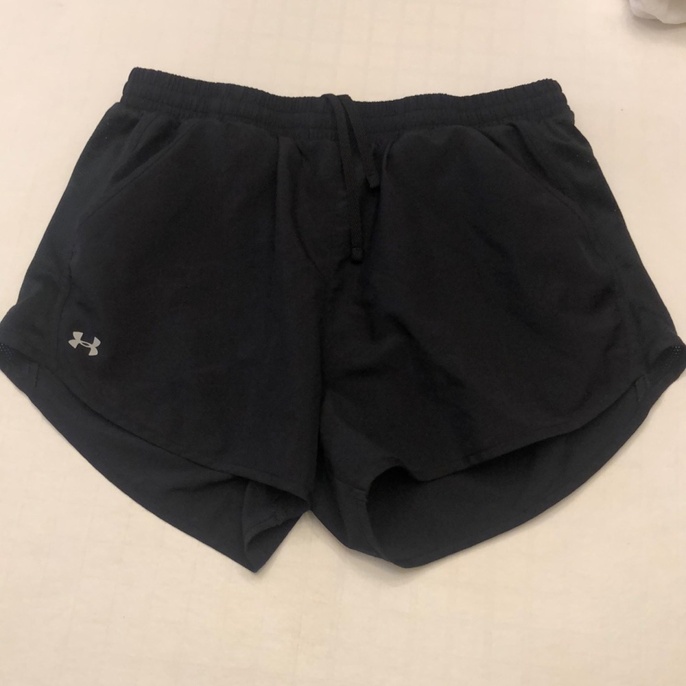 UA Work out shorts